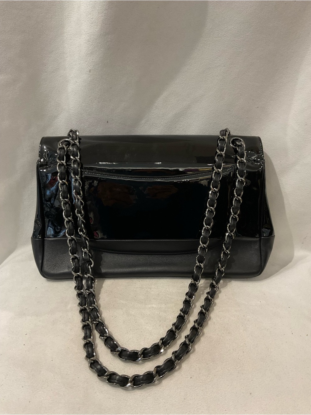 Chanel Bag - Picture 3 of 12